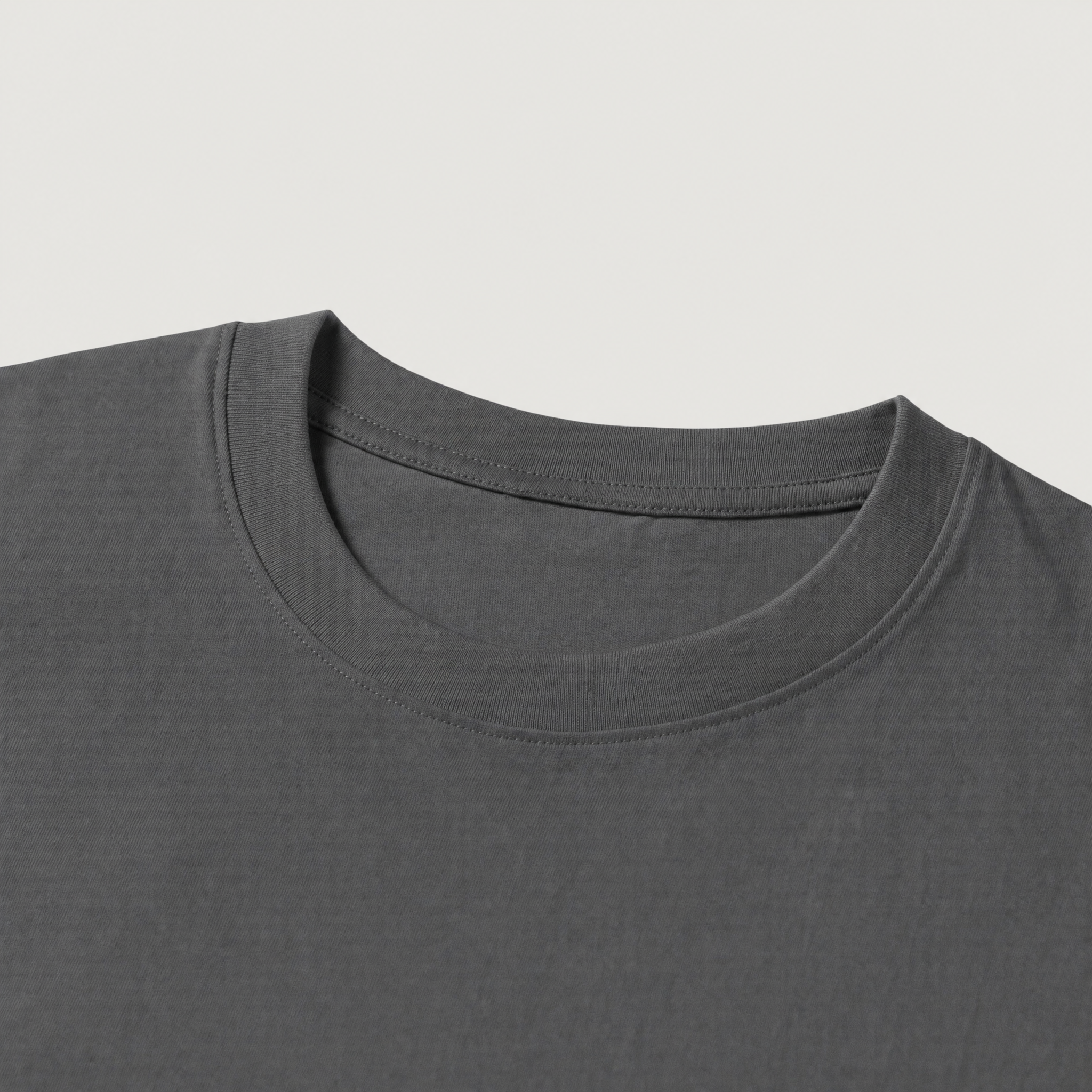 Collar detail